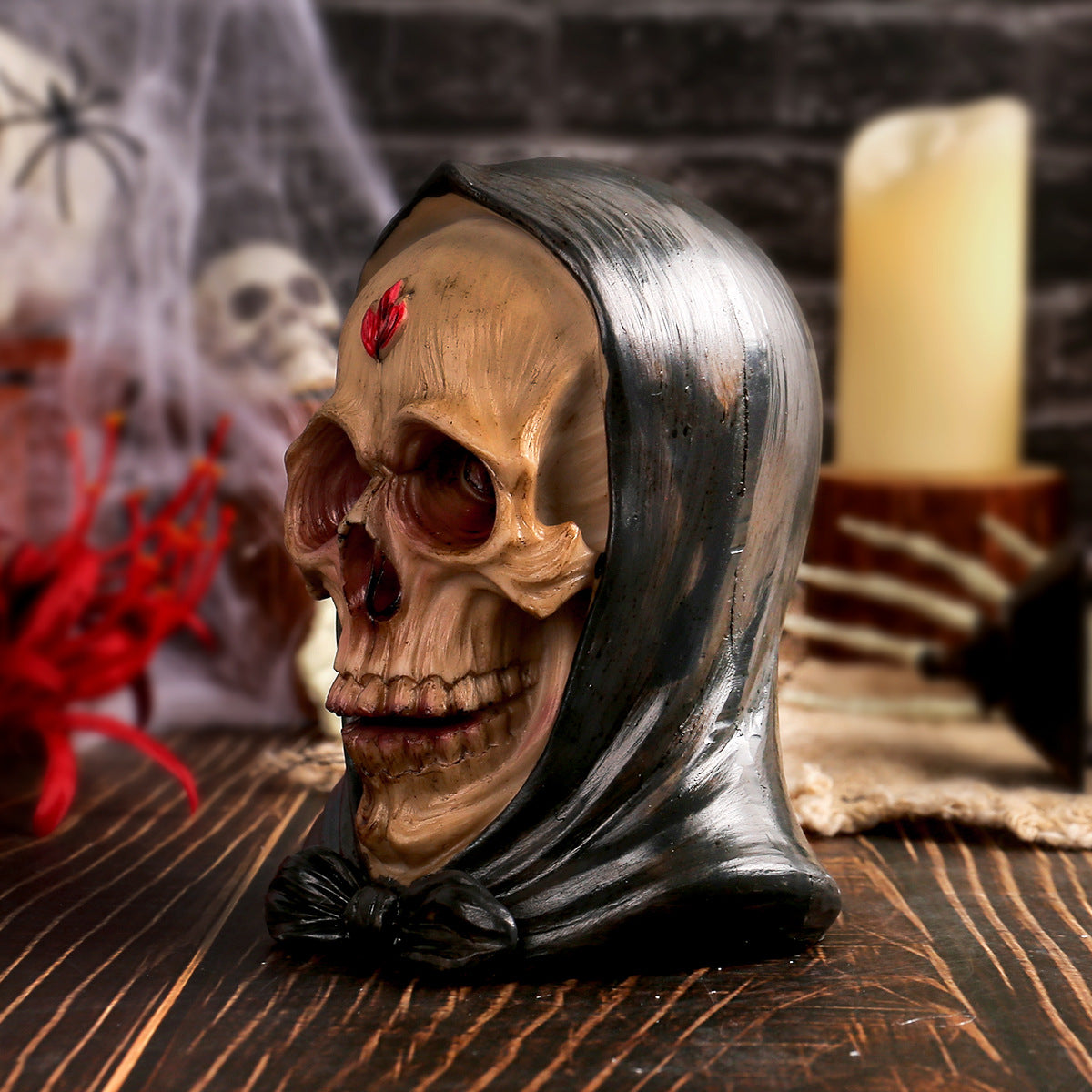 Halloween hat wearing skull ornament, personalized haunted house decoration, horror costume, skull resin crafts