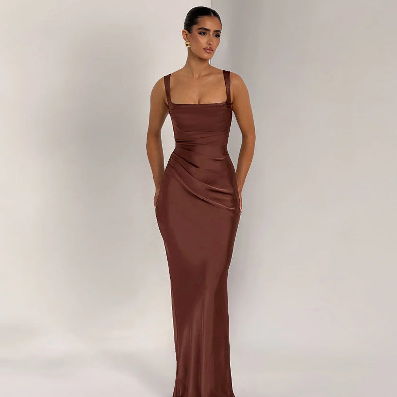 Backless satin bread buttocks camisole dress