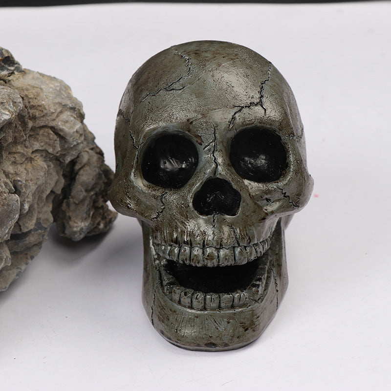 Fire Skull Decorative Resin Crafts Burning Fire Dark Gray Skull Ornament Halloween Office Garden Ornament